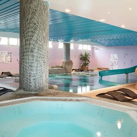 Vienna House Dream Castle Marne La Vallee 4*